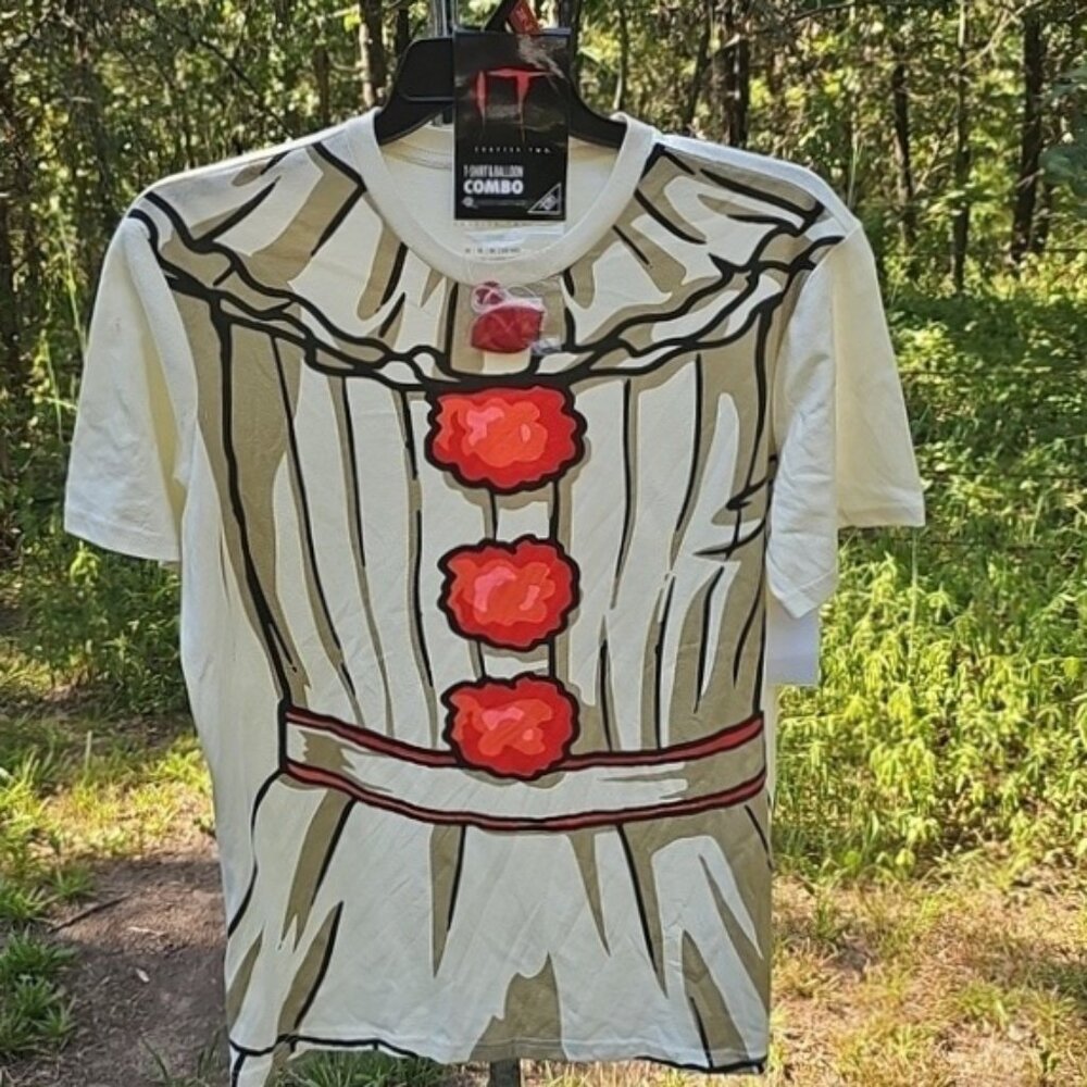 Pennywise IT Men's Med Halloween Graphic Costume S/S Tee, Includes Balloon New